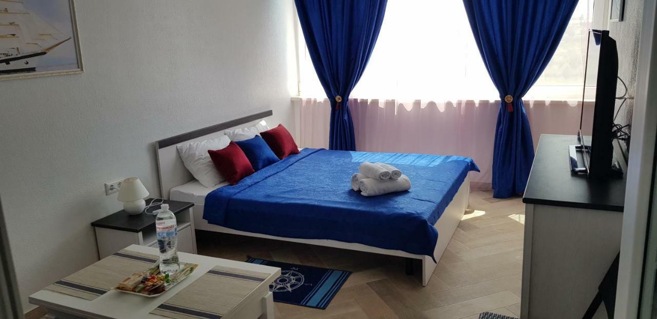 7 Days Apartments Апартаменты В Затоке 자토카 외부 사진