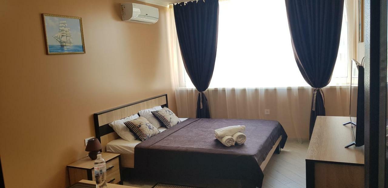 7 Days Apartments Апартаменты В Затоке 자토카 외부 사진